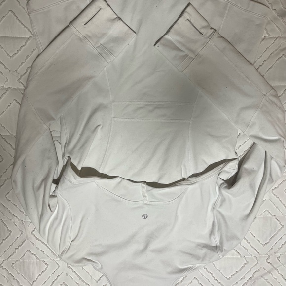 Lululemon Jacket - Picture 6 of 7